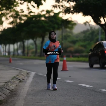 Runner Photo 8027396