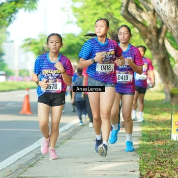 Runner Photo 8027435