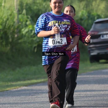 Runner Photo 8027471