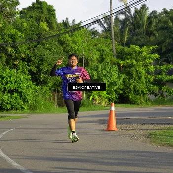Runner Photo 8027477