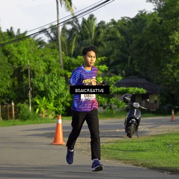 Runner Photo 8027549