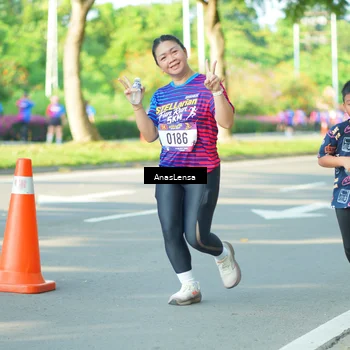 Runner Photo 8027557