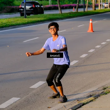 Runner Photo 8027597
