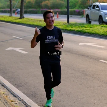 Runner Photo 8027650