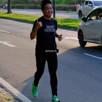 Runner Photo 8027655