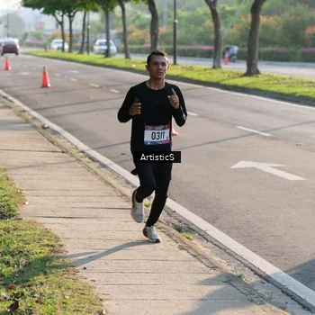Runner Photo 8027668