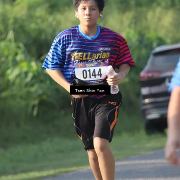Runner Photo 8027681