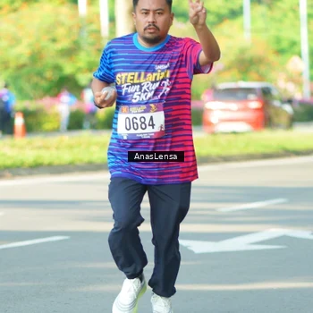 Runner Photo 8027717
