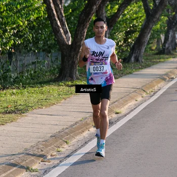 Runner Photo 8027721
