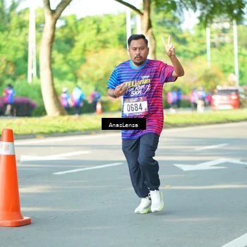 Runner Photo 8027728