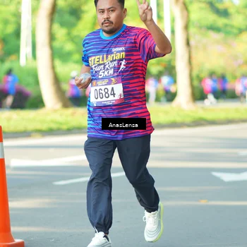 Runner Photo 8027765