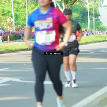 Runner Photo 8027780