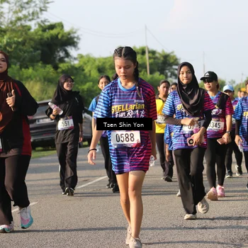 Runner Photo 8027784