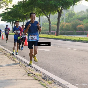 Runner Photo 8027808
