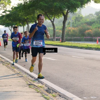 Runner Photo 8027821