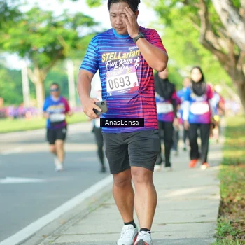 Runner Photo 8027843