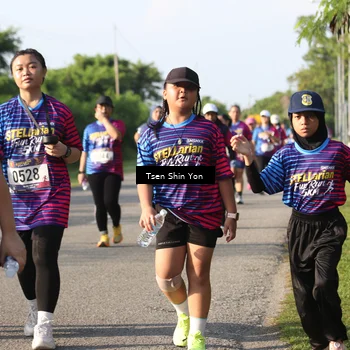 Runner Photo 8027855