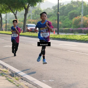Runner Photo 8027859