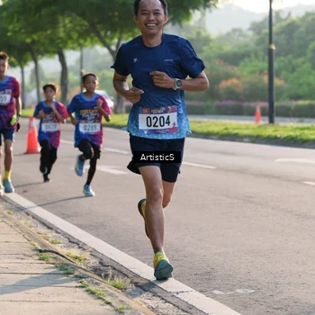 Runner Photo 8027868
