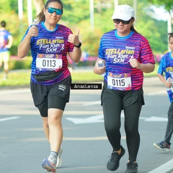 Runner Photo 8027909