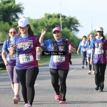 Runner Photo 8027943