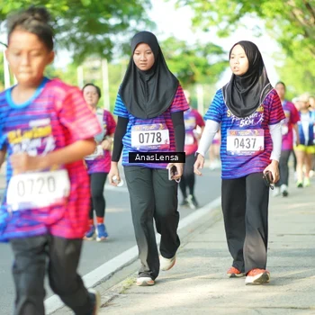 Runner Photo 8027958