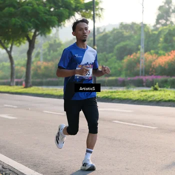 Runner Photo 8027959