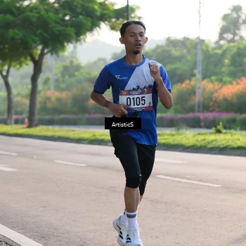 Runner Photo 8027960