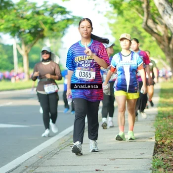 Runner Photo 8027973