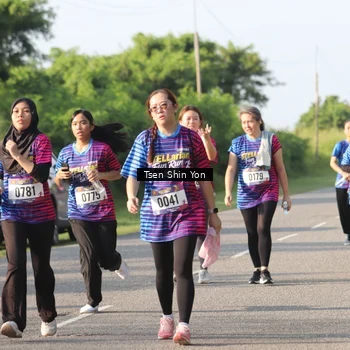 Runner Photo 8027974