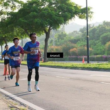Runner Photo 8028007