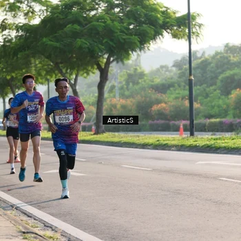 Runner Photo 8028010