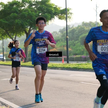 Runner Photo 8028012