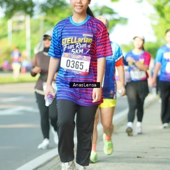 Runner Photo 8028018