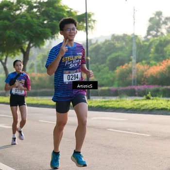 Runner Photo 8028046