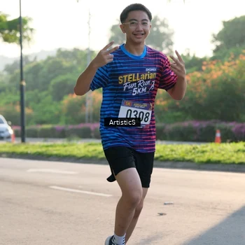 Runner Photo 8028080