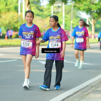 Runner Photo 8028092