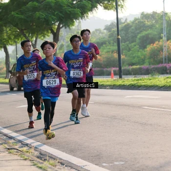 Runner Photo 8028150