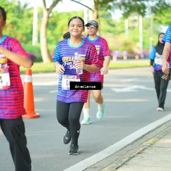 Runner Photo 8028198