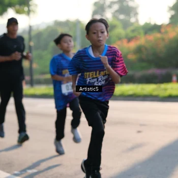 Runner Photo 8028260