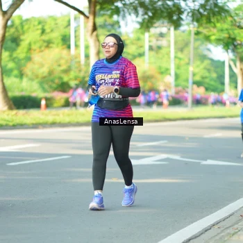 Runner Photo 8028284
