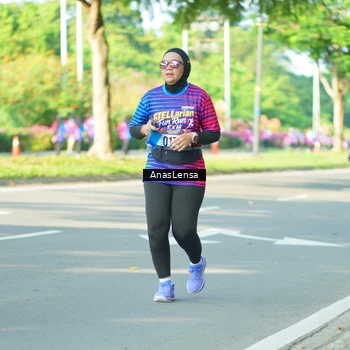 Runner Photo 8028286