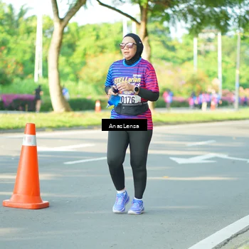 Runner Photo 8028297