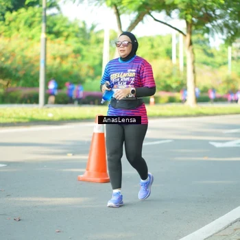 Runner Photo 8028303