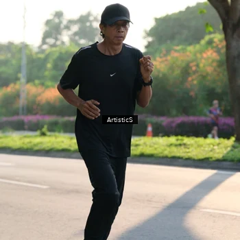 Runner Photo 8028307