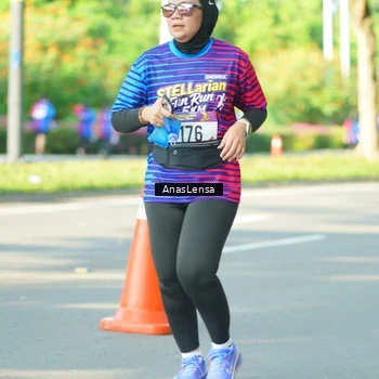 Runner Photo 8028308