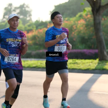 Runner Photo 8028348