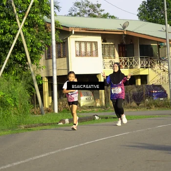 Runner Photo 8028358