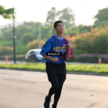 Runner Photo 8028379