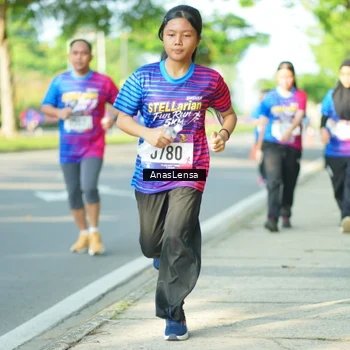 Runner Photo 8028380
